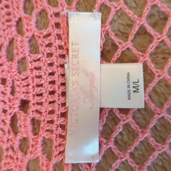 Victoria Secret top - Picture 5 of 8